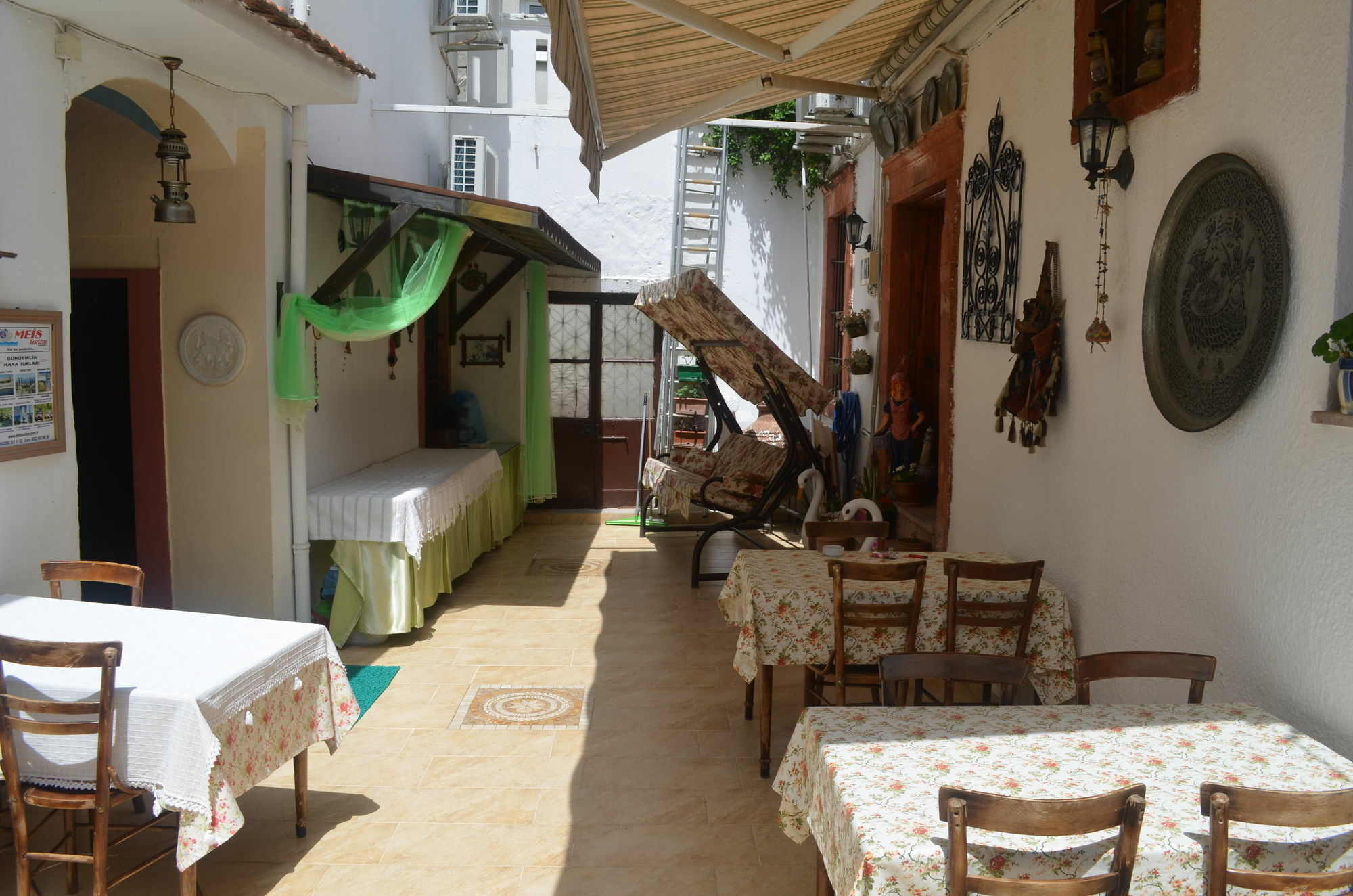 Bonjour Pension Ayvalı Εξωτερικό φωτογραφία